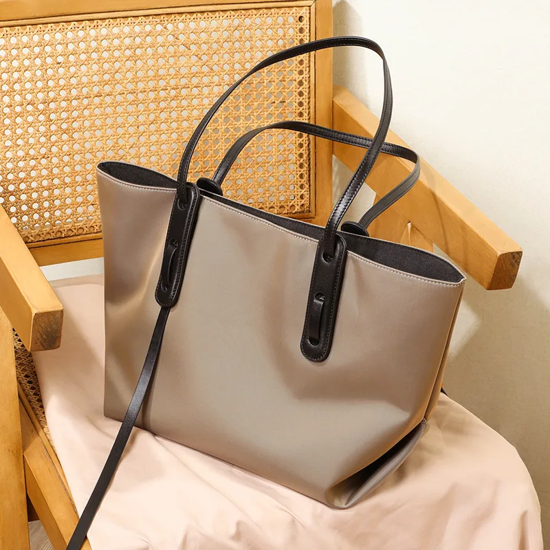 CK Premium Shoulder Bag (Black)